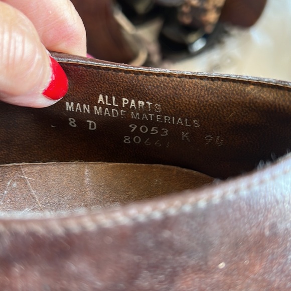 Shoes - Picture 3 of 6